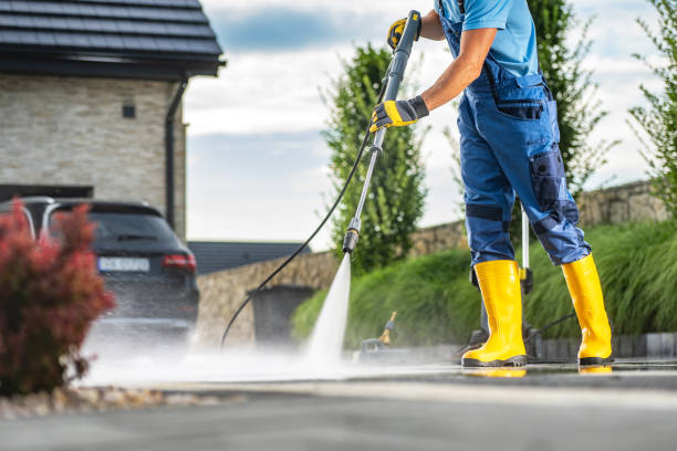 Why Choose Our Certified Pressure Washing Experts for Your Project Needs in St James, MO?